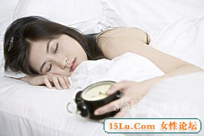 ˯ǰ��С�� ����ȼ��֬��һ��ҹ