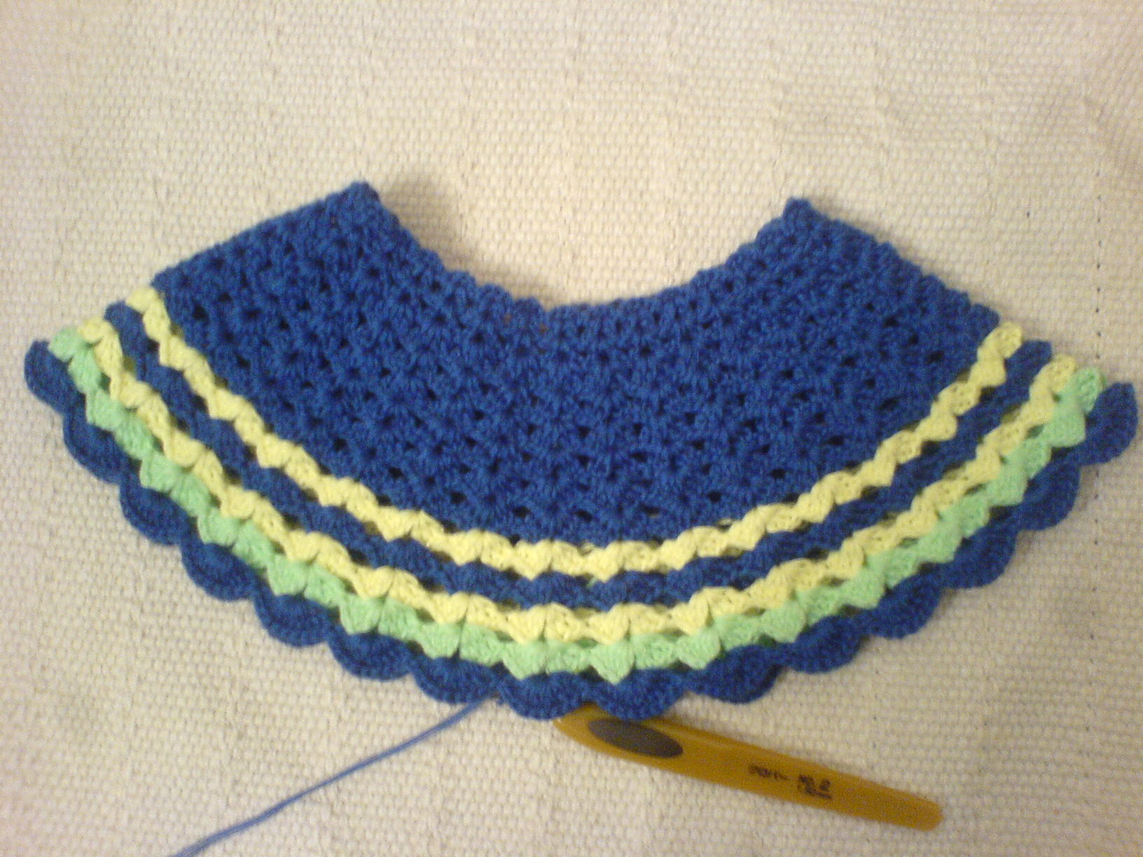 蓝色精灵宝宝裙详细教程+简易图|钩针<em>编织</em>详细