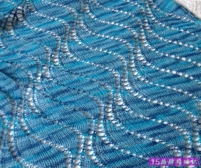 棒针编织的波浪镂空花样图解,很美!