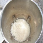 用豆浆机自制米皮的方法